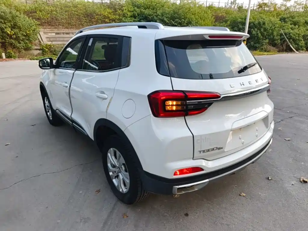 Фото 5 - Chery Tiggo 5x