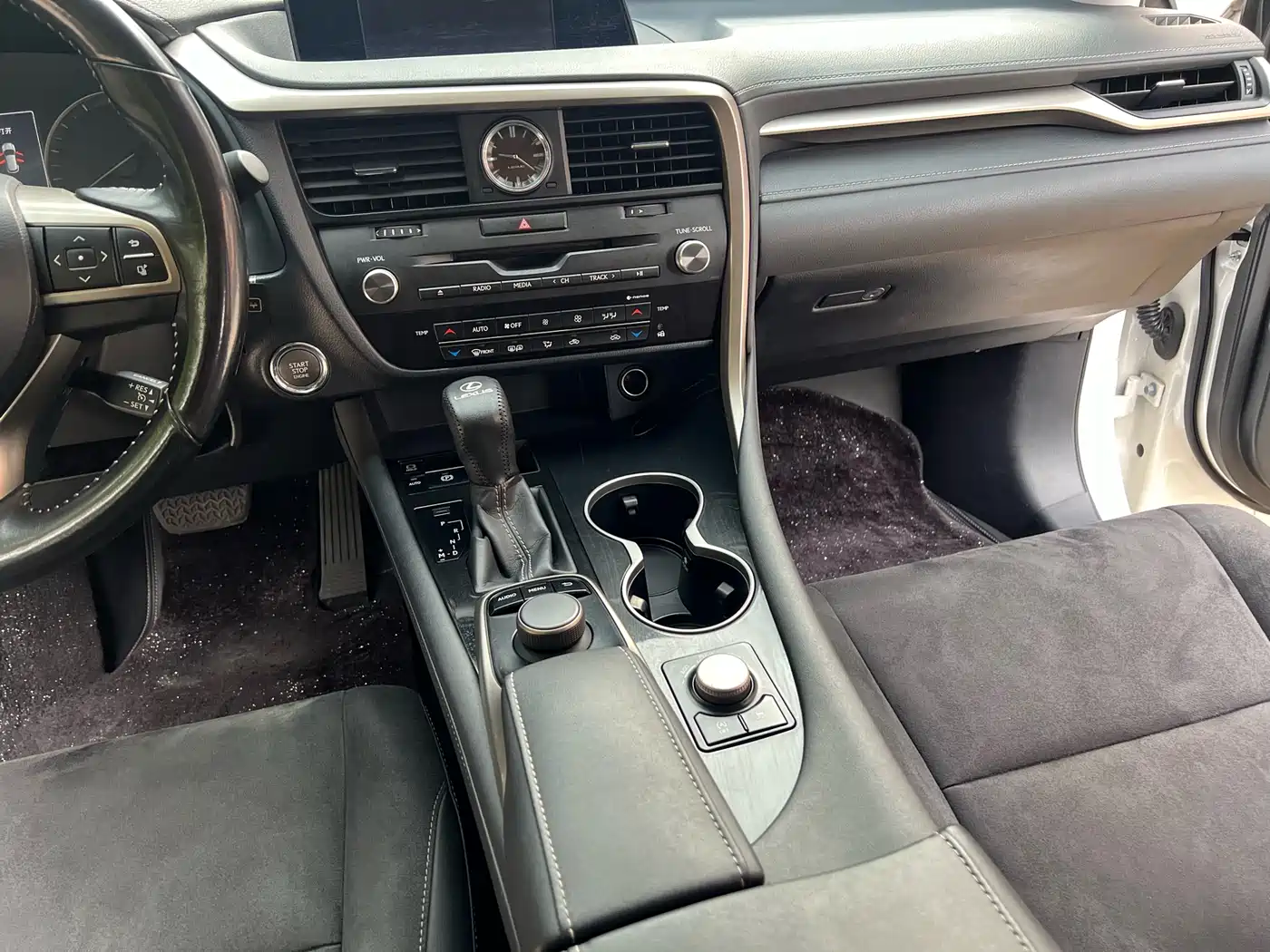 Lexus RX 2016 300 2WD Elite Edition (China V) фото 16