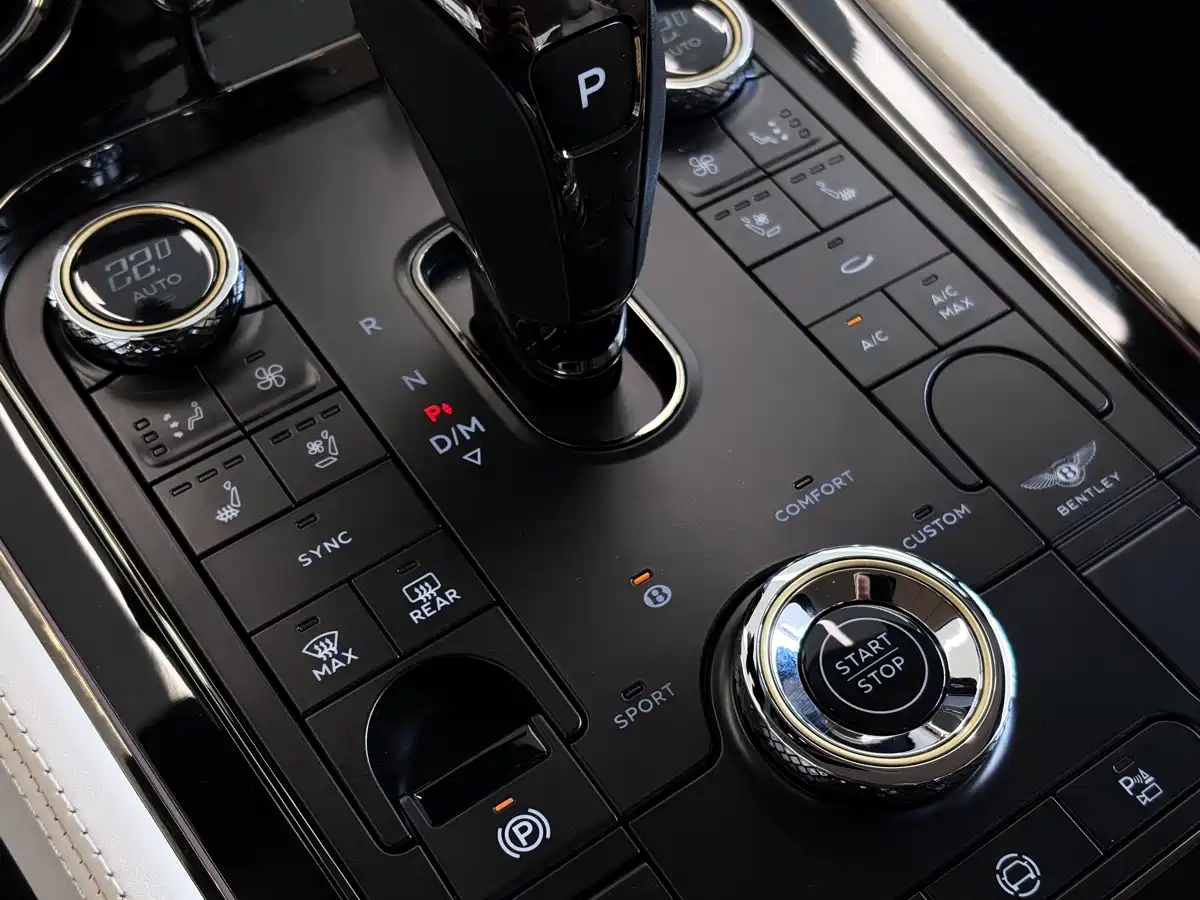 Bentley Continental Plug-in Hybrid 2026 GT Base Model фото 11