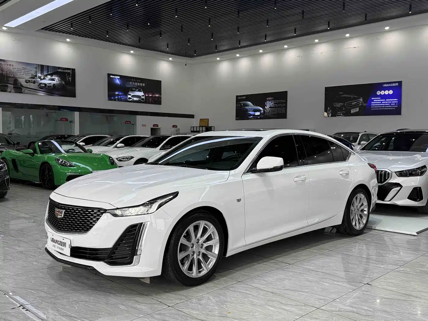 Cadillac CT5 2020 28T Fashion Model