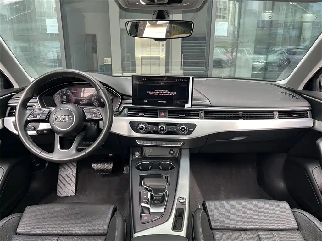 Audi A4L 2020 40 TFSI Fashion Dynamic Edition фото 6