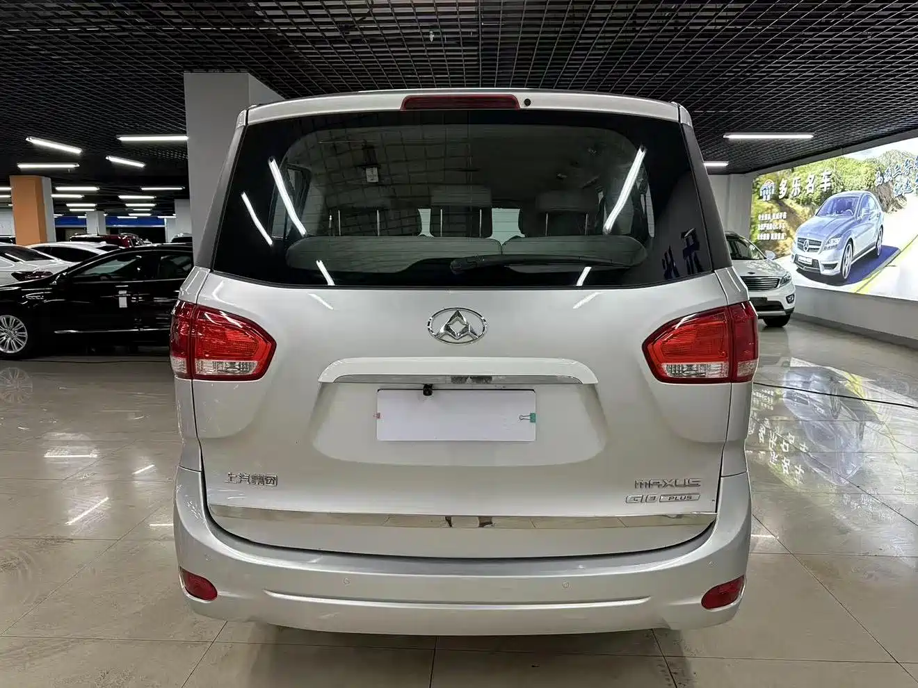 SAIC Maxus Maxus G10 2018 PLUS 2.0T Auto Smart Enjoyment Edition фото 9