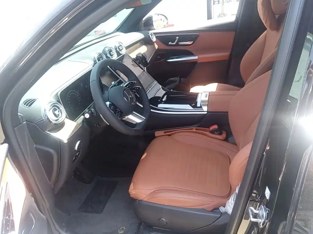 Mercedes-Benz GLC 2025 2025 Facelift GLC 300 L 4MATIC Dynamic 5-seater