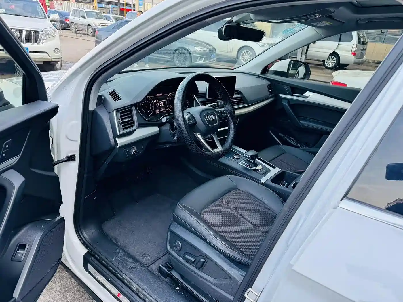 Audi Q5L 2020 40 TFSI Prestige Fashion фото 4