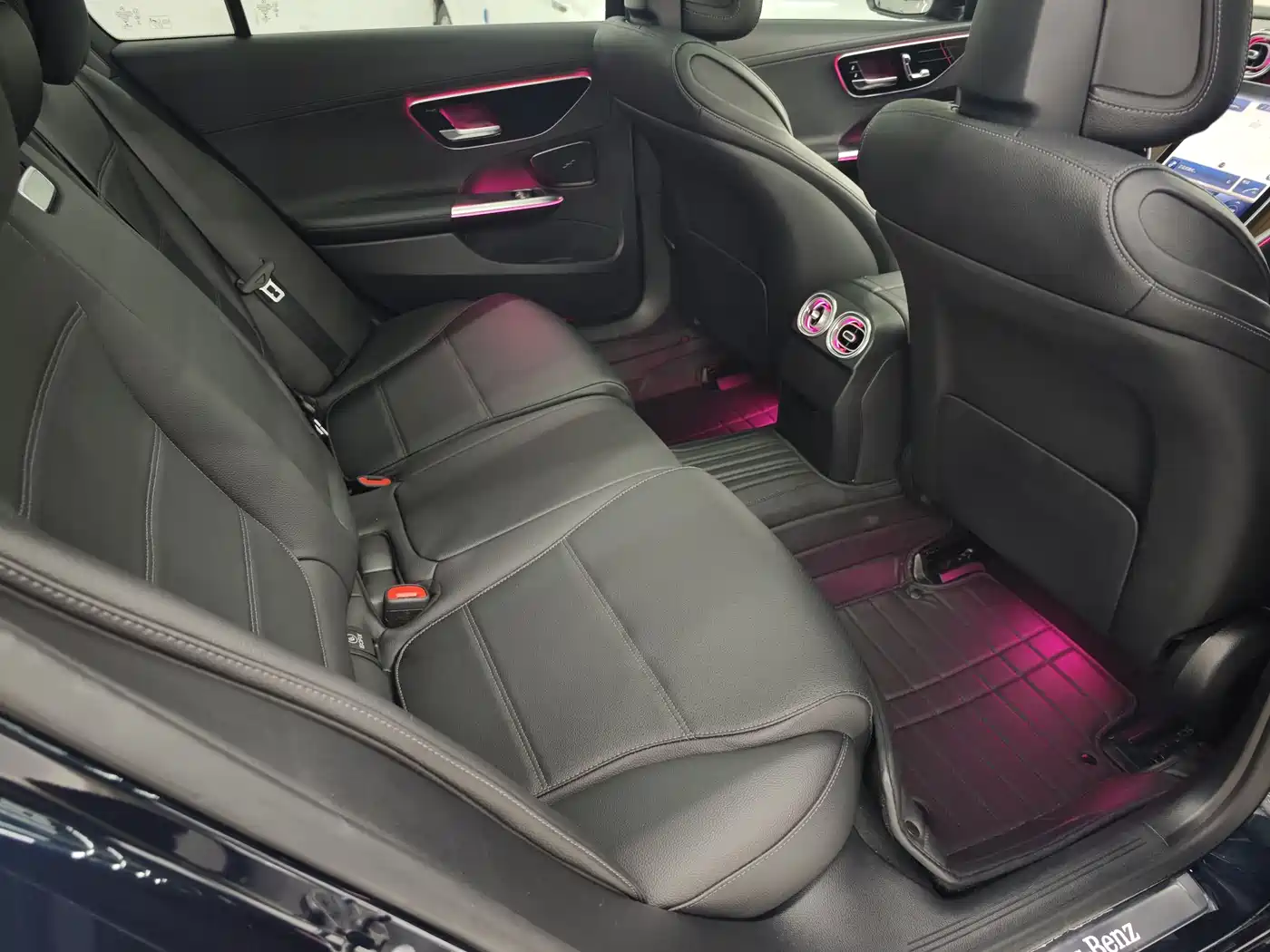 Mercedes-Benz C-Class 2022 C 260 L фото 7