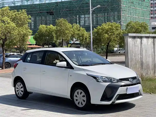TOYOTA YARIS L ZHIXUAN
