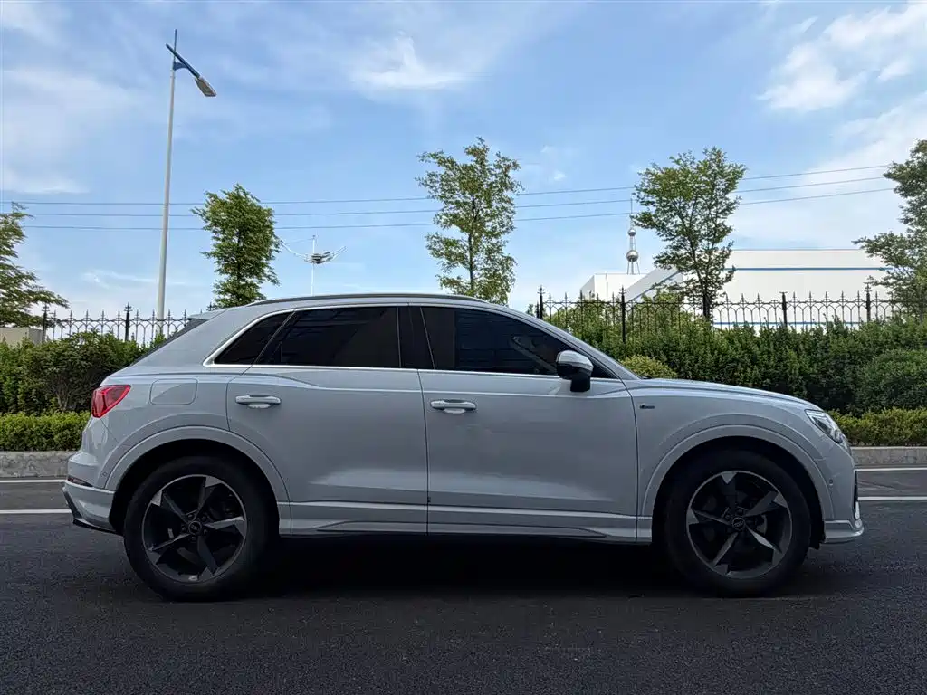 Audi Q3 2022 35 TFSI Fashion Dynamic фото 5