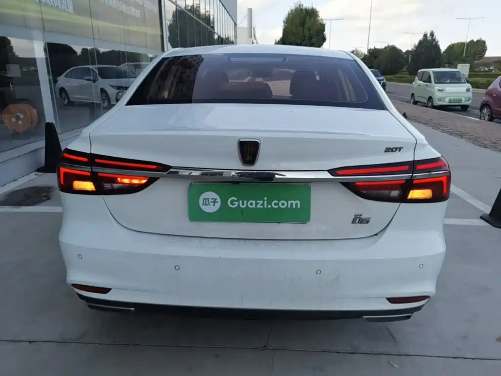 Roewe i6 2017 2017 20T Auto Flagship Edition