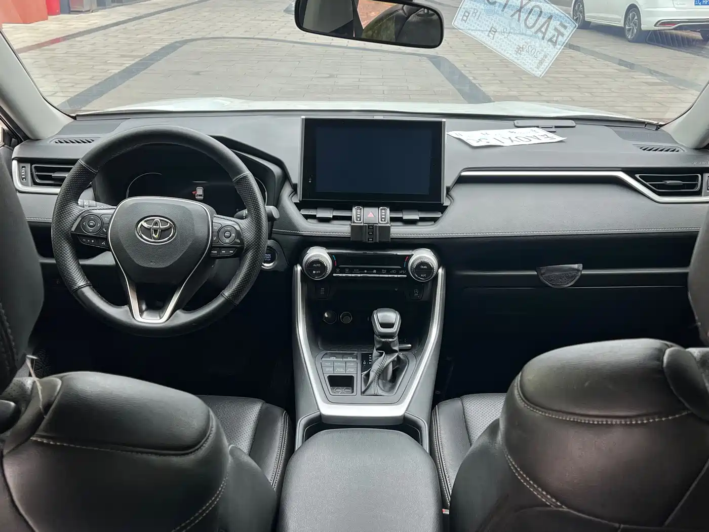 Toyota RAV4 Rongfang 2022 2.0L CVT 4WD Trend Plus Edition фото 7