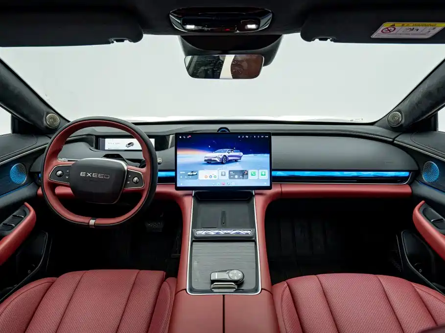 Exeed Exlantix ES 2025 2025 Range Extender Max Urban Assist