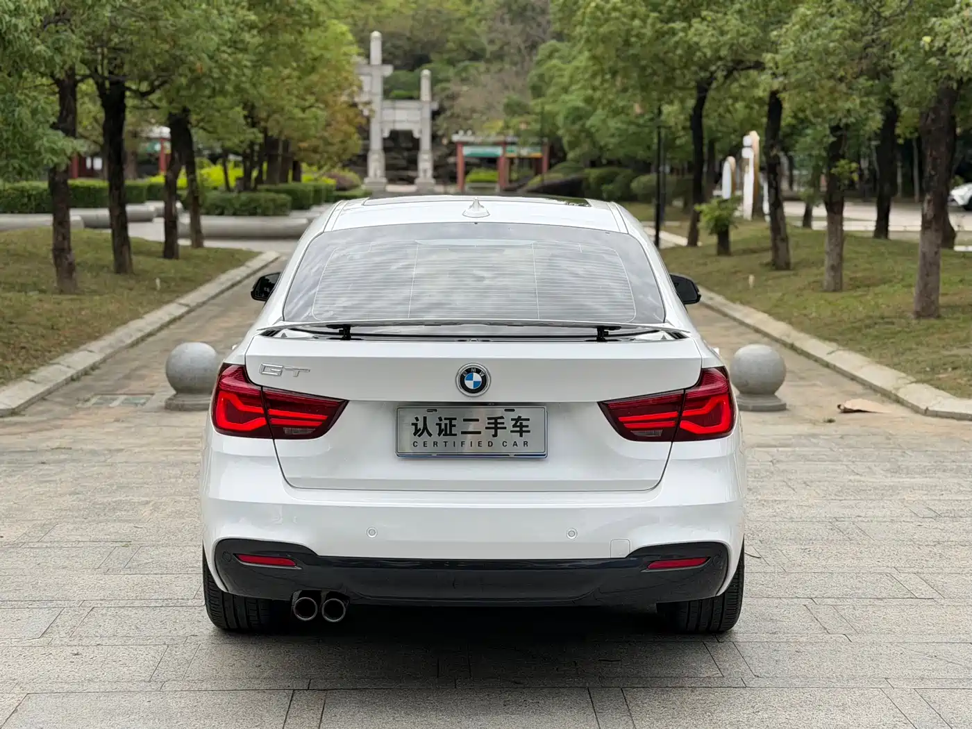 BMW 3 Series GT 2019 320i M Sport Model фото 14