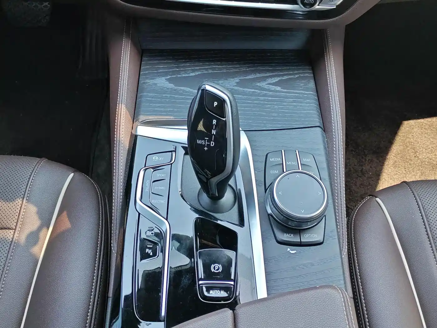 BMW 5 SERIES NEW ENERGY