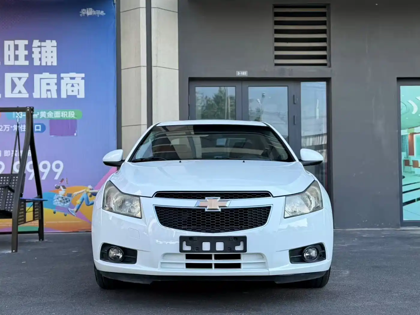 Chevrolet Cruze 2013 Model 1.8L SE AT фото 2