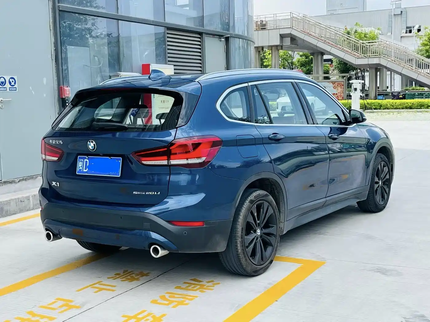Фото 4 - BMW X1
