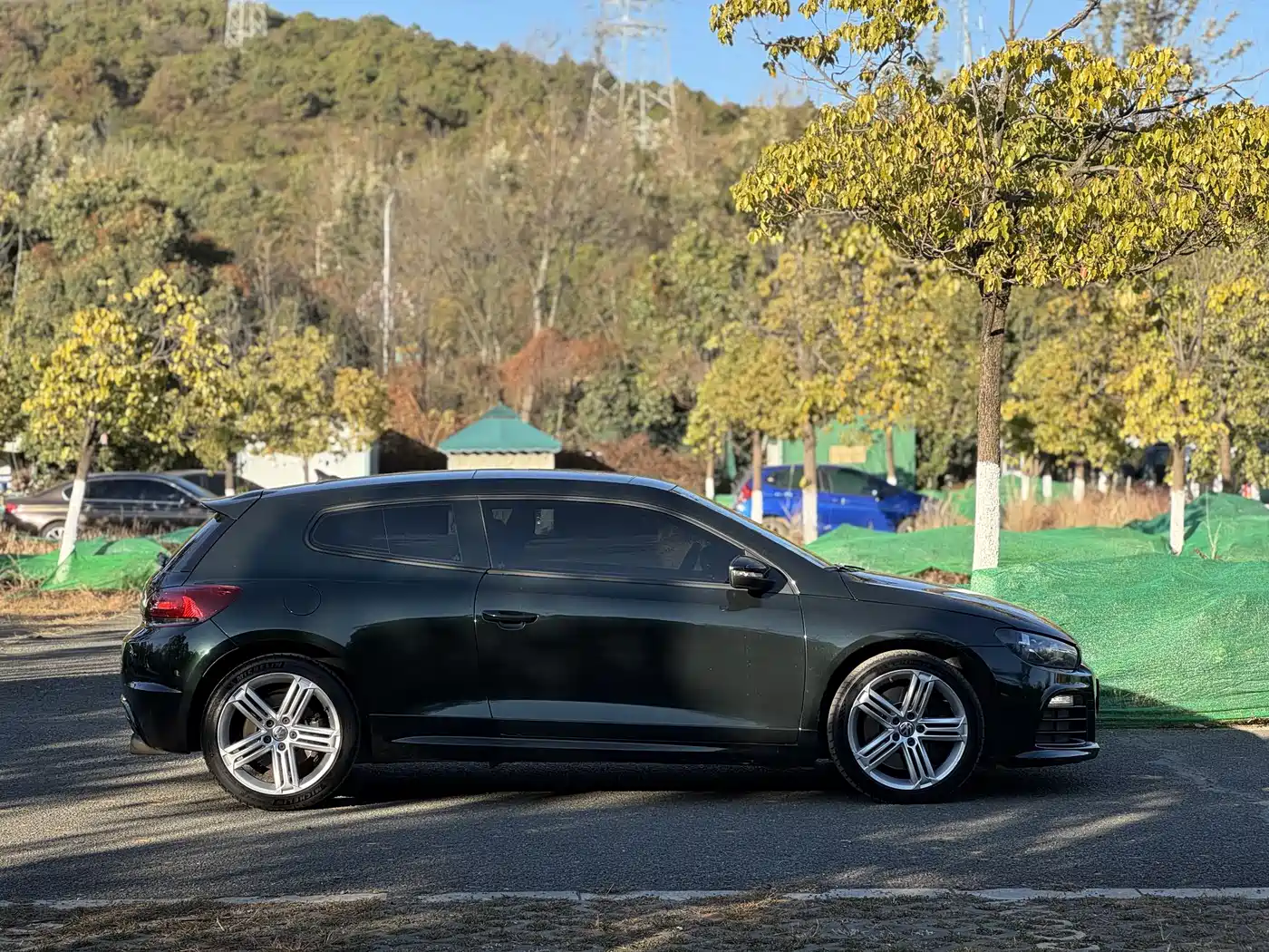 Volkswagen Scirocco 2011 Model R 2.0TSI фото 6