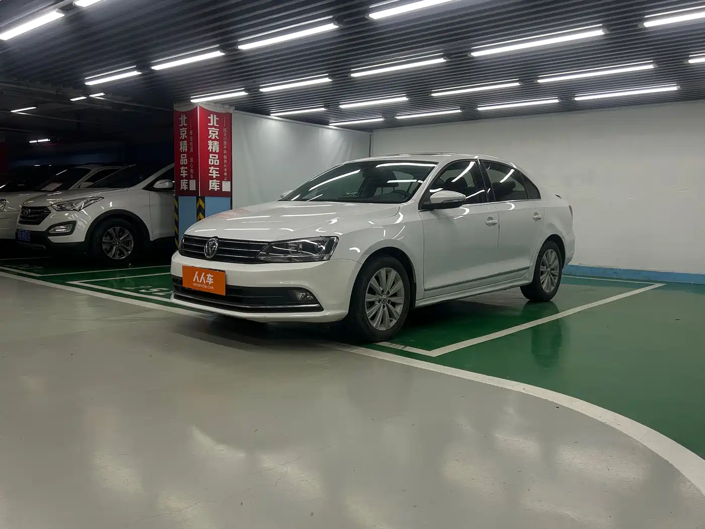 Volkswagen Sagitar 2015 1.6L Automatic Comfort