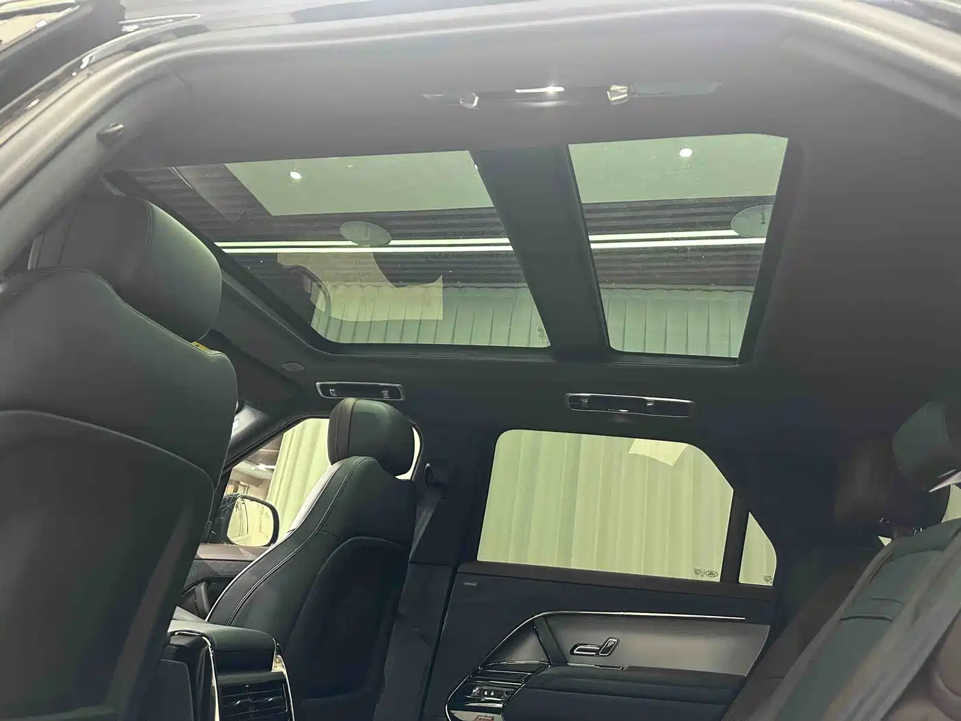 Land Rover Range Rover Sport 2025 2025 400PS Hidden Edge Special Edition