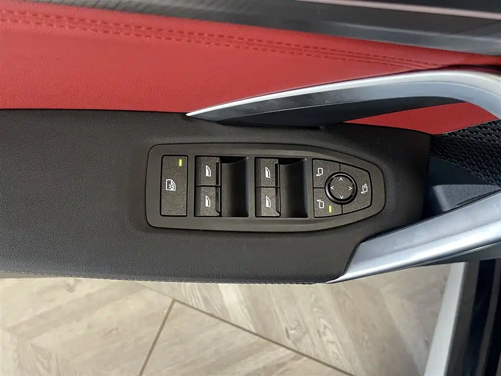 BMW X1 2023 sDrive25Li M Sport Package фото 22