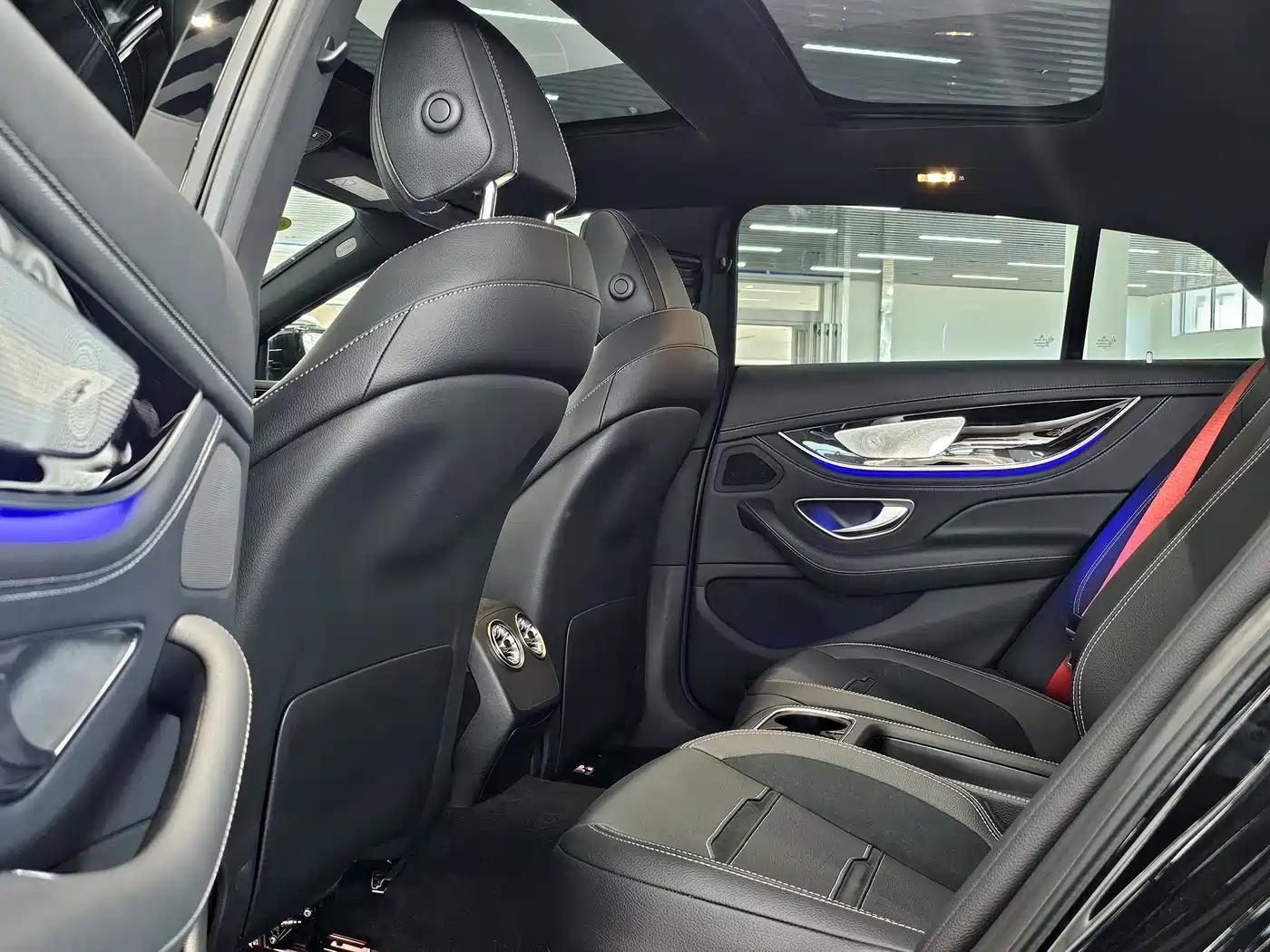 Mercedes-Benz AMG GT, миниатюра 13