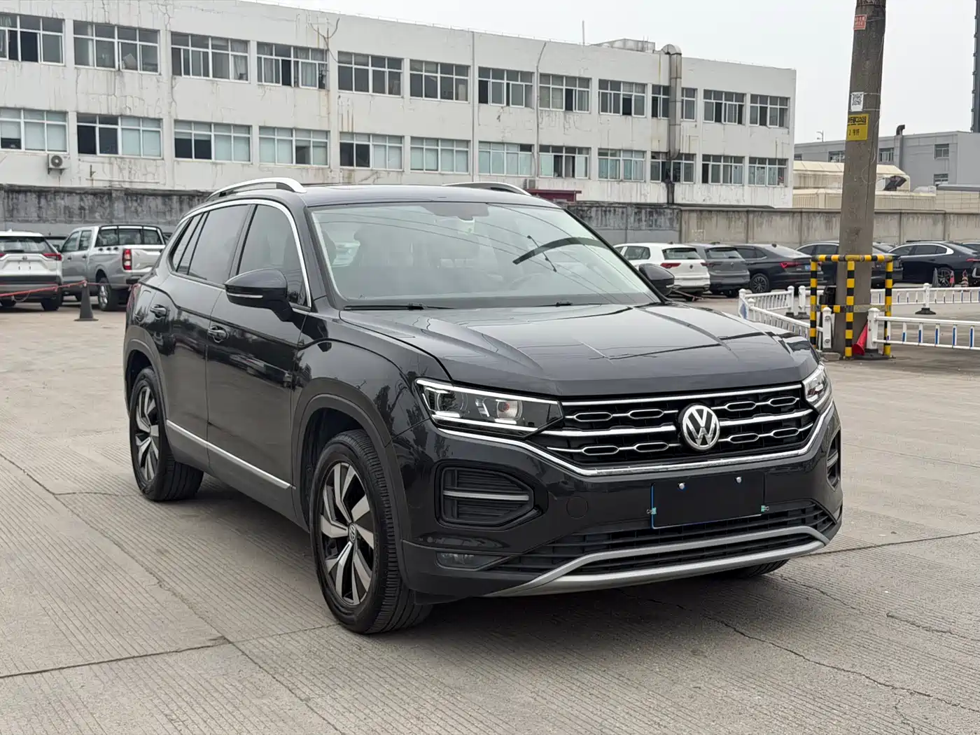 Volkswagen Tayron 2019 330TSI 2WD Luxury China VI фото 3