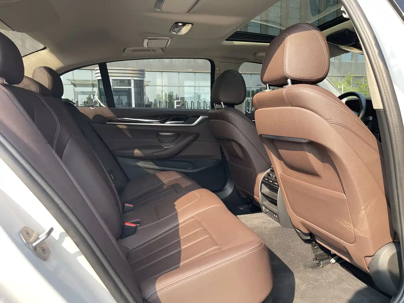 BMW 5 Series 2020 525Li Luxury Package фото 11