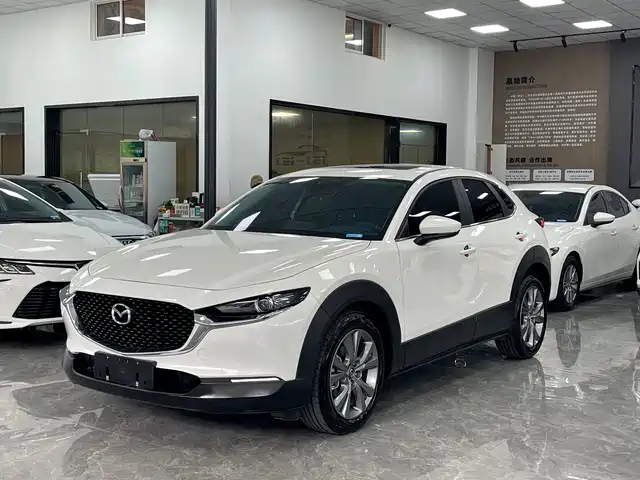 MAZDA CX 30
