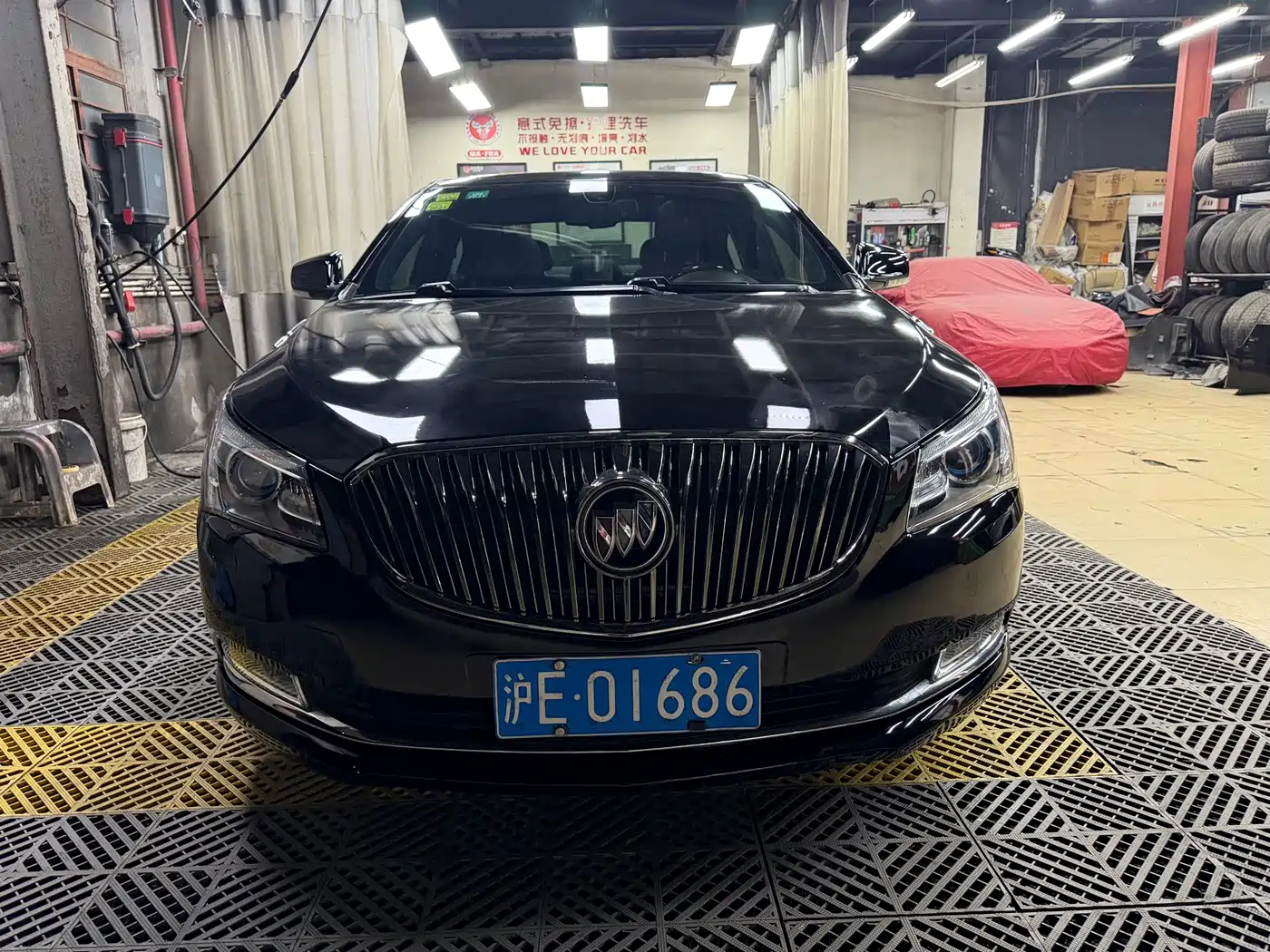 Buick LaCrosse 2013 2013 2.4L SIDI Luxury Comfort