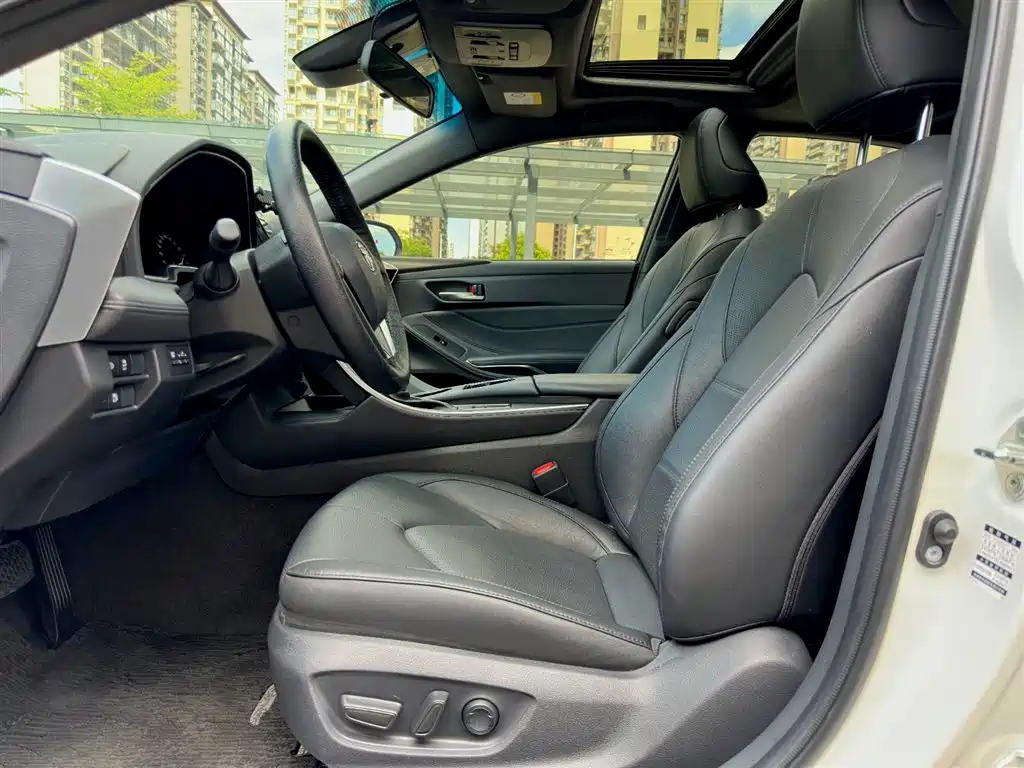 Toyota Avalon 2019 2.0L Luxury Edition (China VI) фото 9