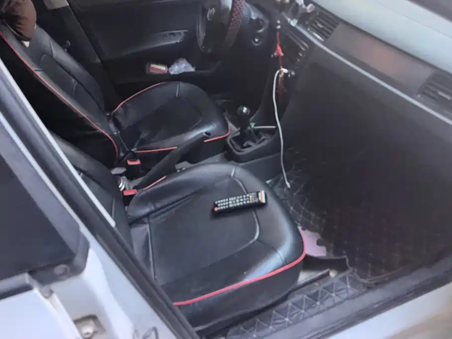 Volkswagen Santana 2013 2013 1.4L Manual Trend Edition