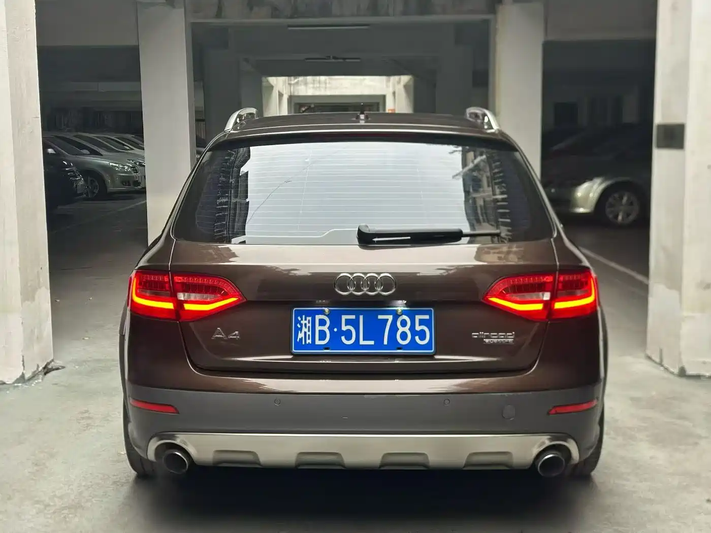 Audi A4 (Import) 2016 2014 40 TFSI allroad quattro plus