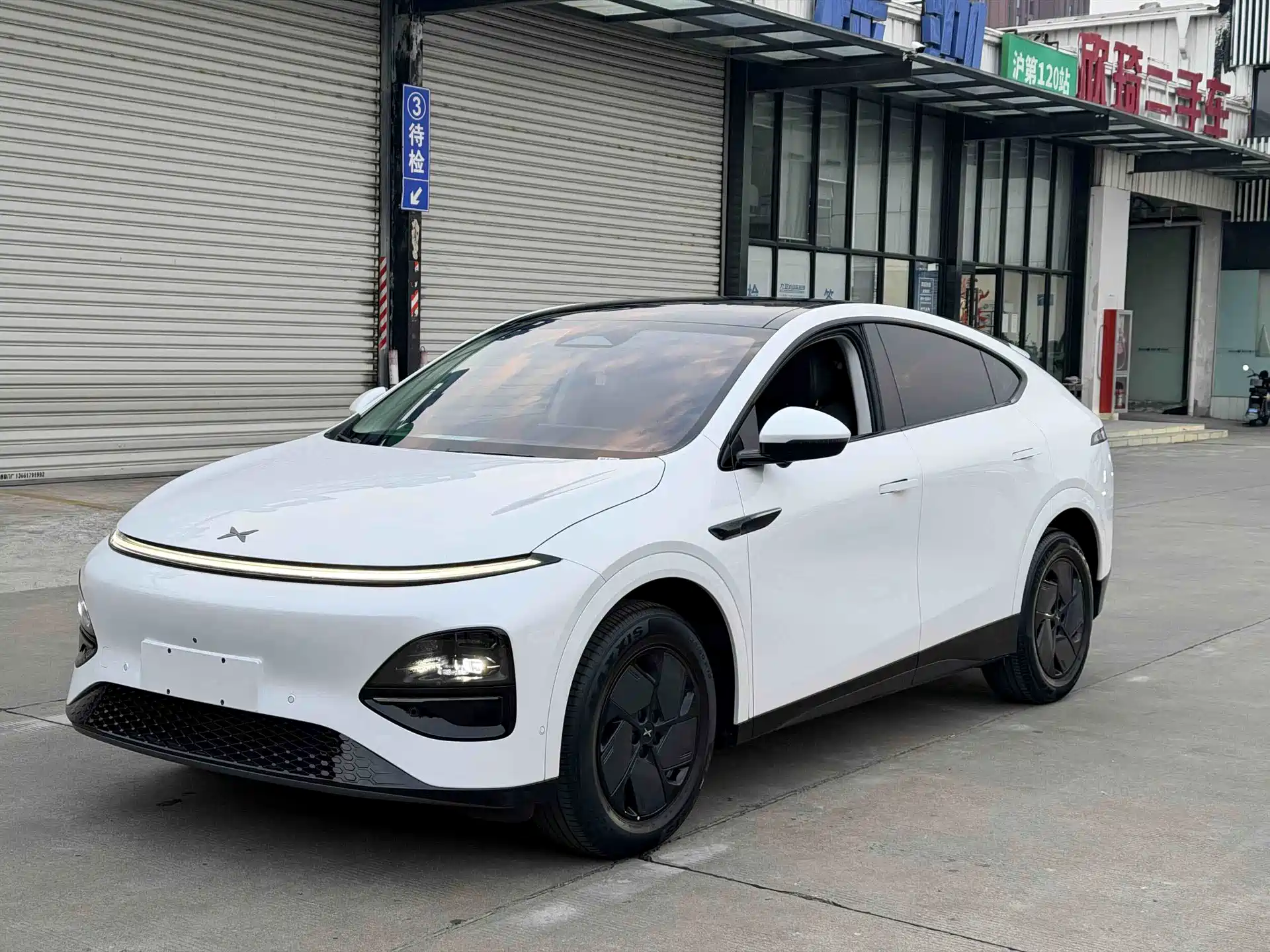 Фото 1 - XPeng G6