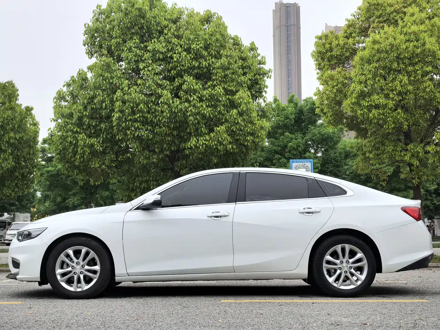 Chevrolet Malibu XL 2017 1.5T Auto Sport Edition фото 22