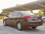 Фото 6 - Geely Vision