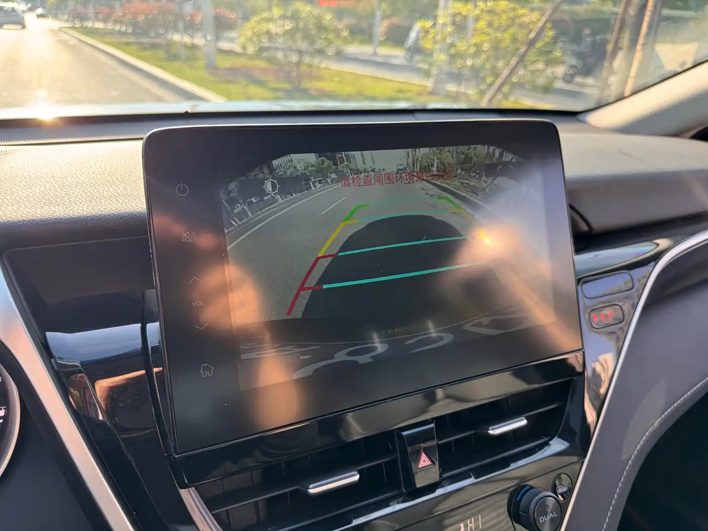 Toyota Camry 2022 2.0S Knight Edition фото 21