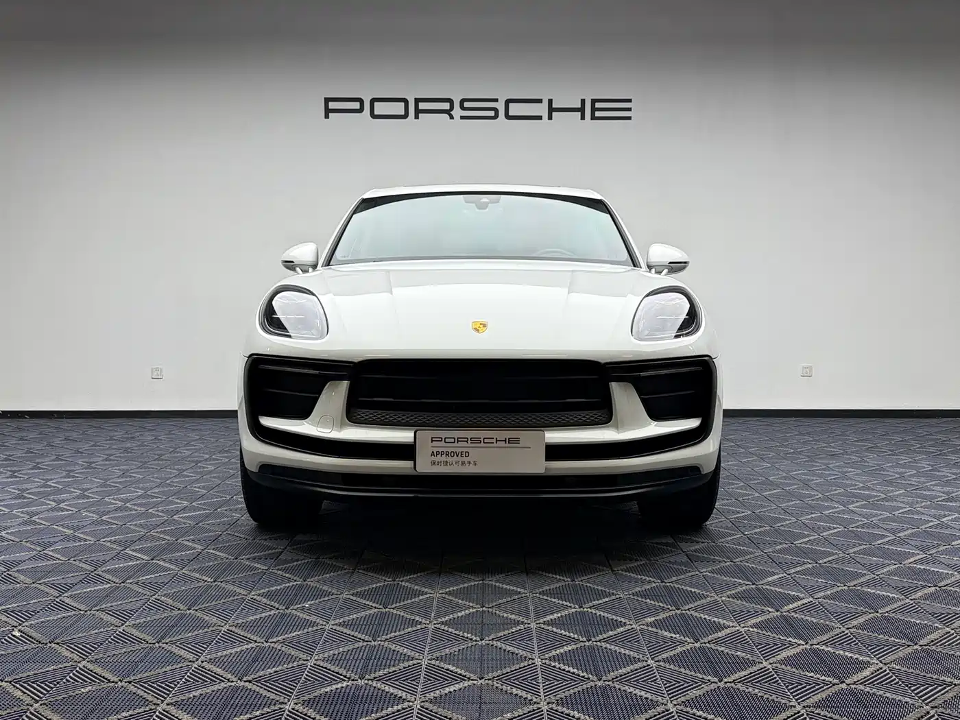 Porsche Macan 2023 Macan 2.0T фото 14