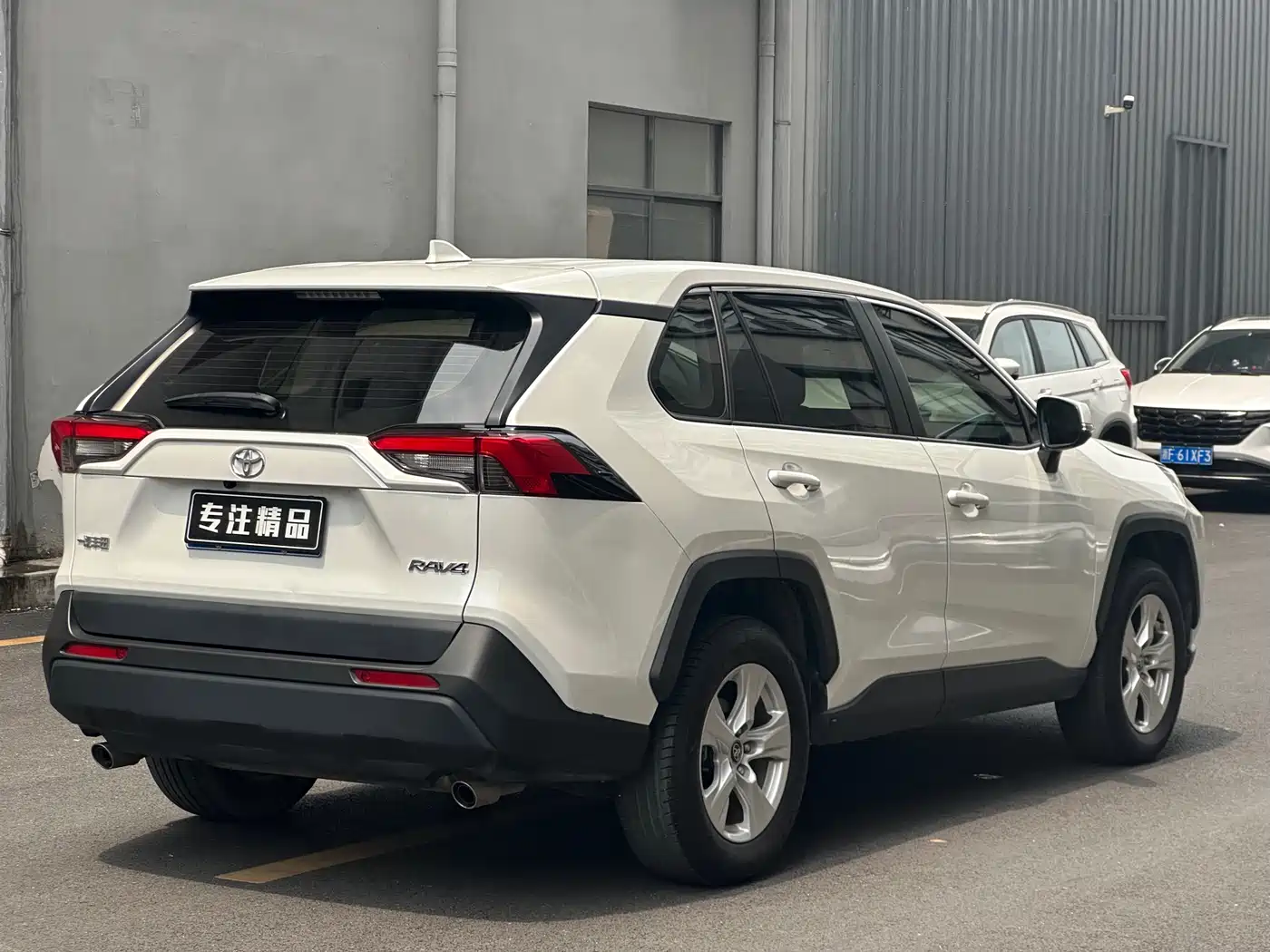 TOYOTA RAV4 RONGFANG