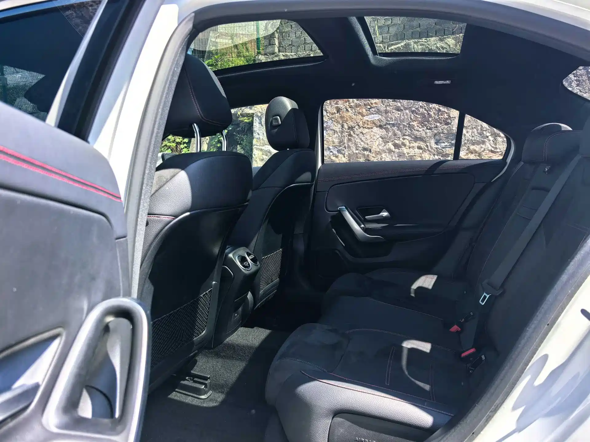 Фото 8 - Mercedes-Benz A-Class