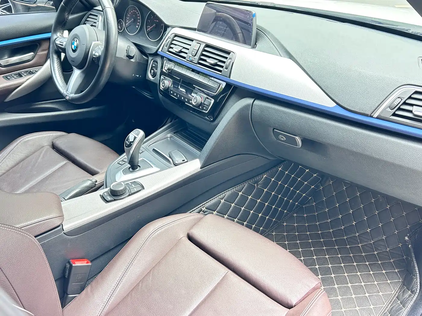 BMW 3 Series 2019 320i M Sport Package фото 8
