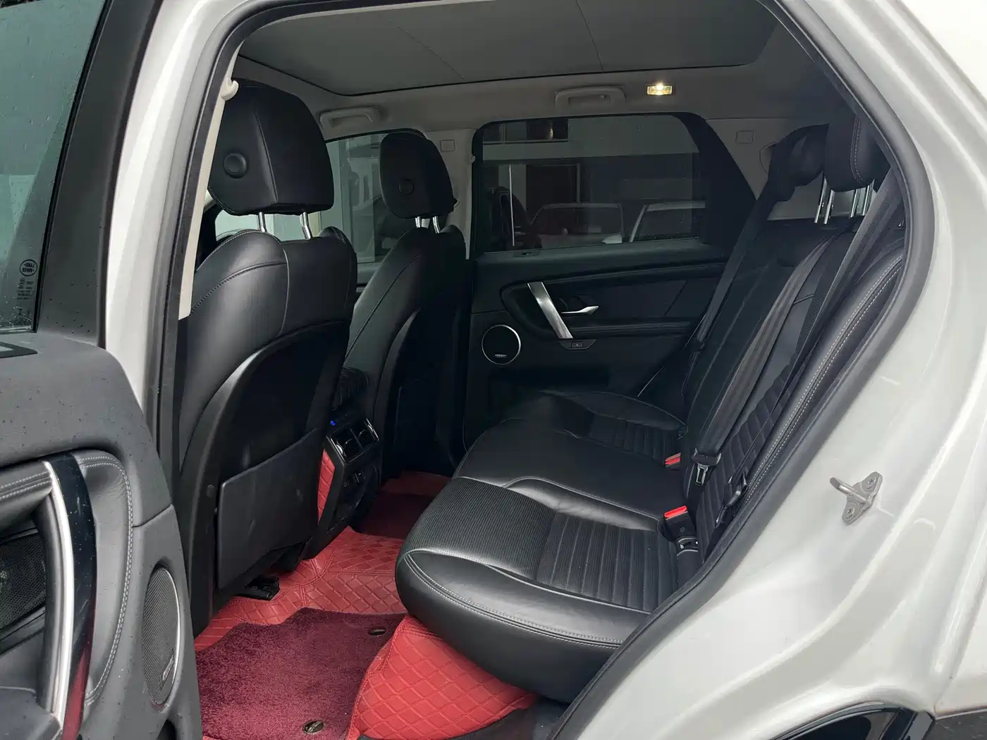 Land Rover Discovery Sport 2024 2024 Luxury Custom Edition