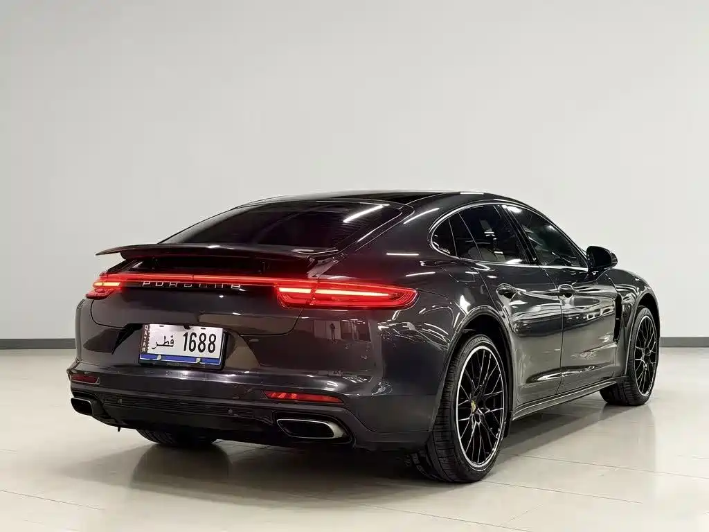 Porsche Panamera 2017 Panamera 3.0T фото 9