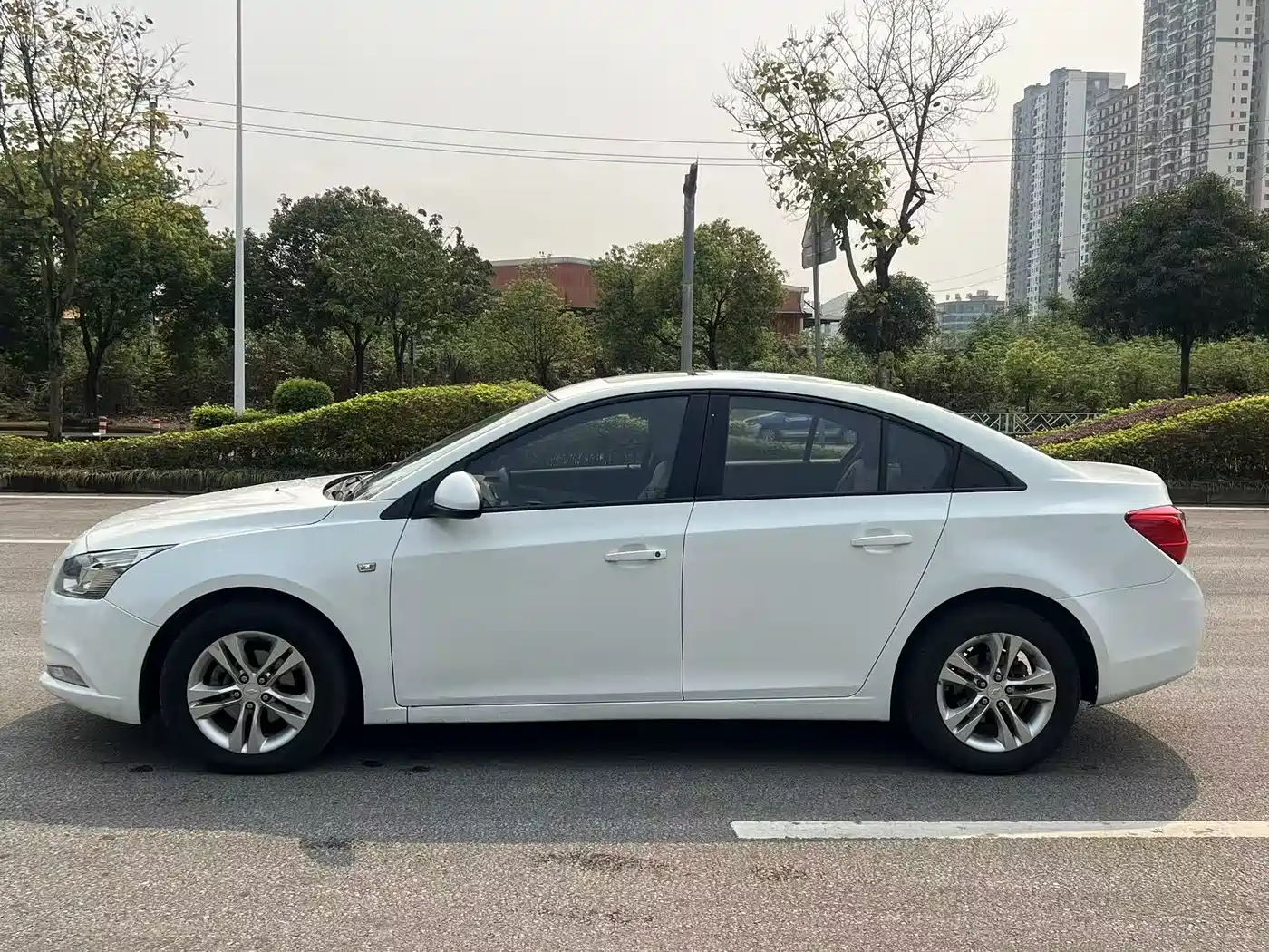 Chevrolet Cruze 2015 1.5L Classic SE AT фото 4