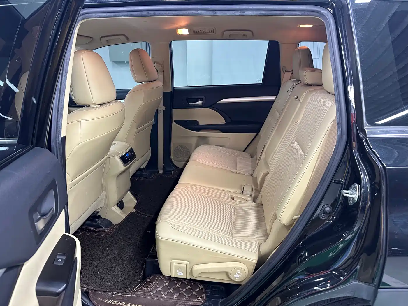 Toyota Highlander 2021 2.0T AWD Elite 7-Seater фото 9
