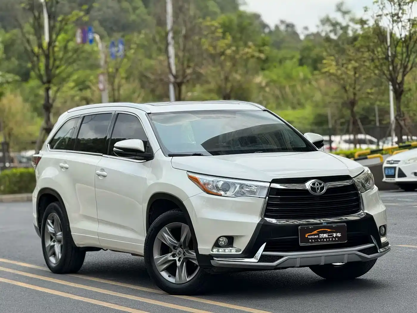 Toyota Highlander 2015 2.0T AWD Luxury Edition 7-seater фото 3