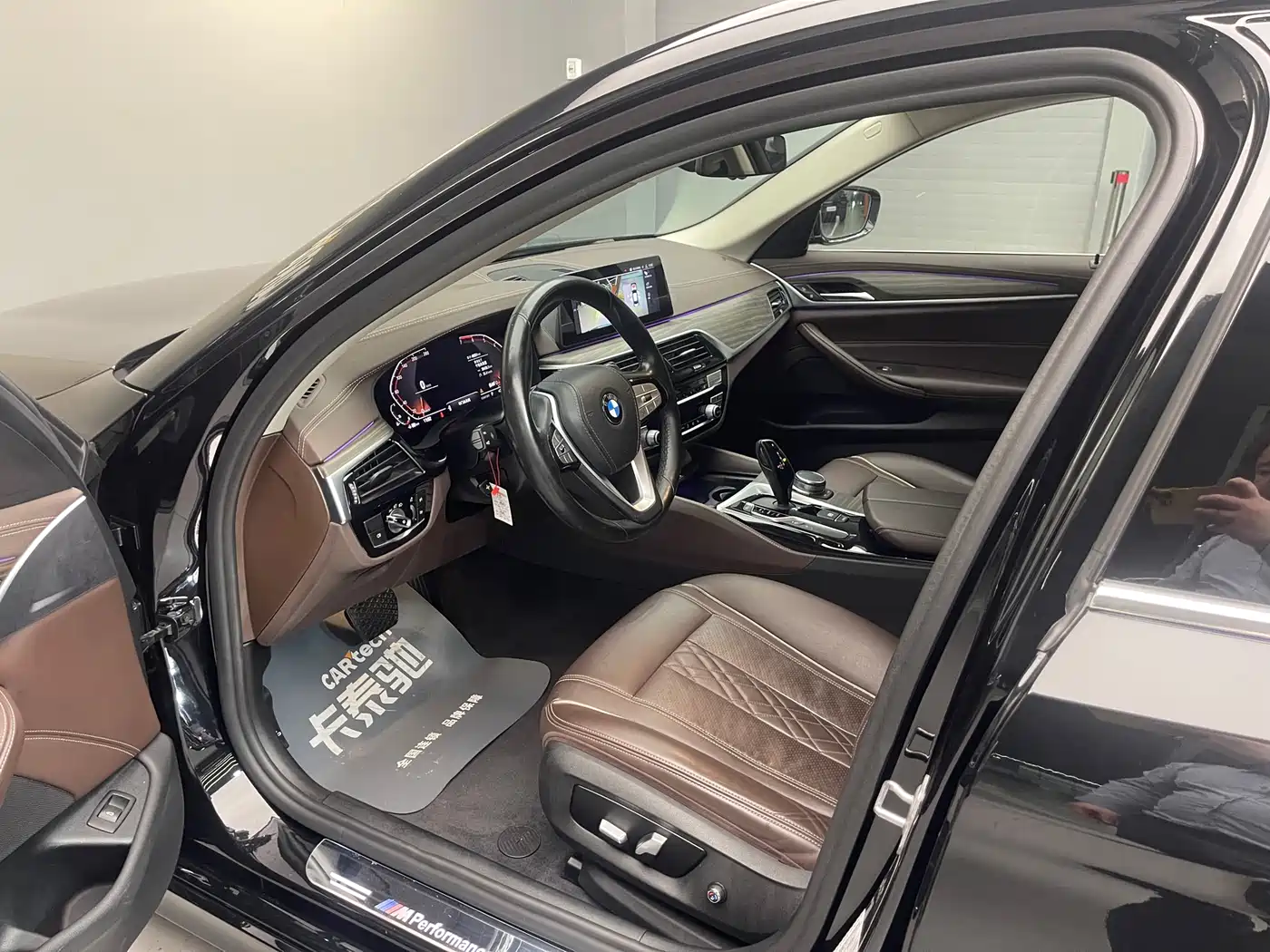BMW 5 Series 2020 530Li Leading Luxury Package фото 10