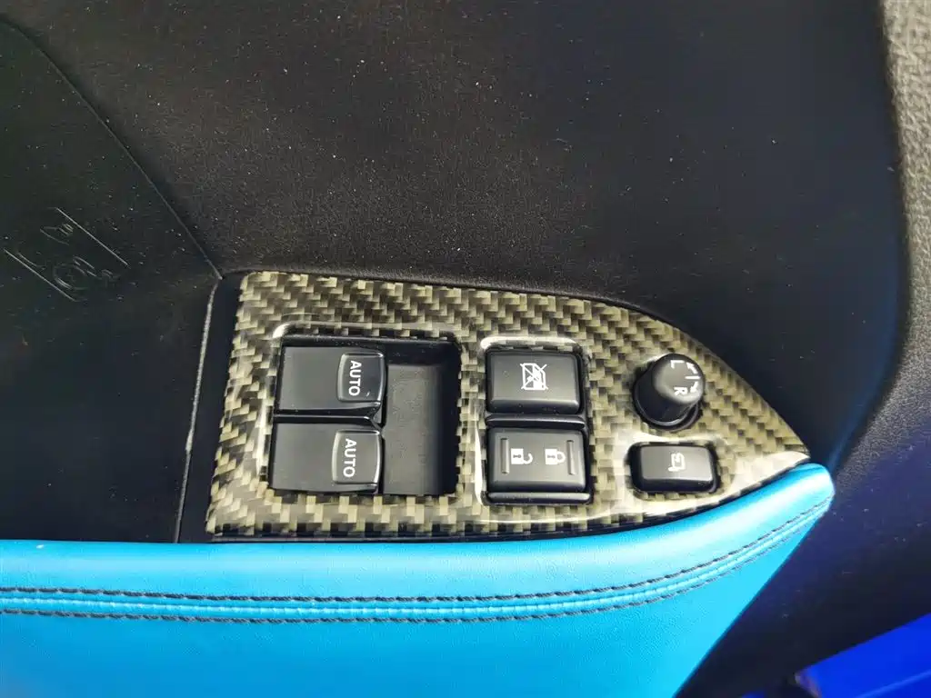 Subaru BRZ 2013 2.0i Automatic Luxury фото 9