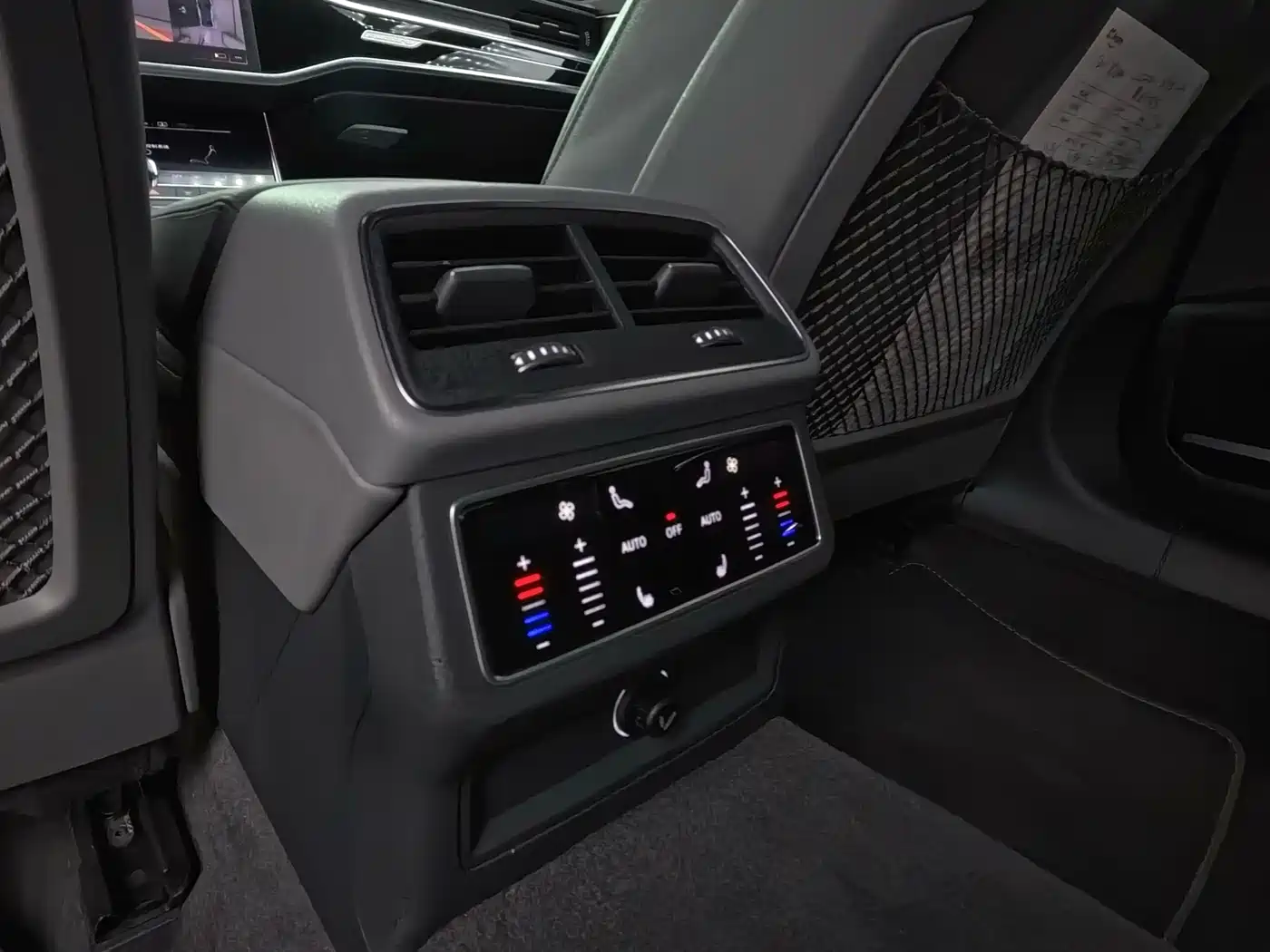Audi A6L 2021 55 TFSI quattro Premium Dynamic фото 31