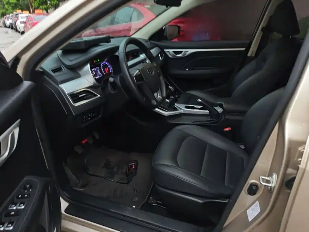 Geely Vision 2020 2019 Upgrade 1.5L Manual Luxury China VI