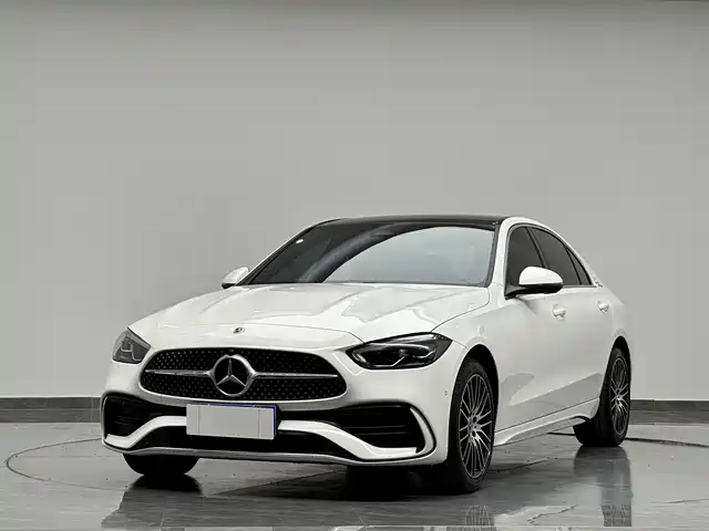 Mercedes-Benz C-Class 2024
