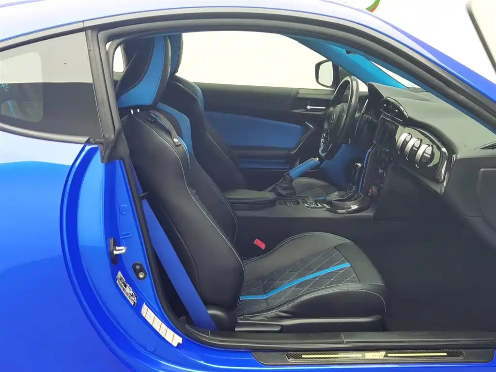 Subaru BRZ 2013 2.0i Automatic Luxury фото 23