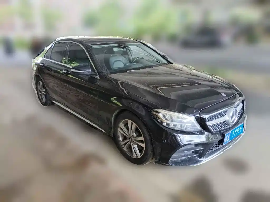 Photo 3 - Mercedes-Benz C-Class